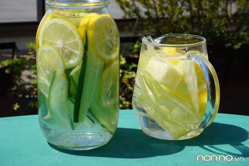 nước Detox dưa leo và chanh